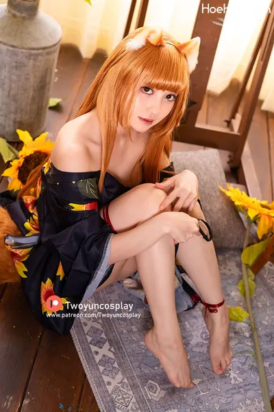 Twoyun - Holo nude cosplay leaked 284412