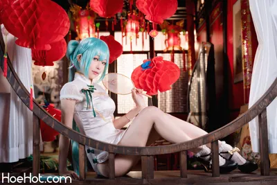 Ely - Miku nude cosplay leaked 447483