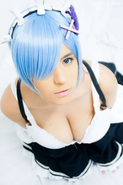 Laura Pyon - Rem nude cosplay leaked 481888