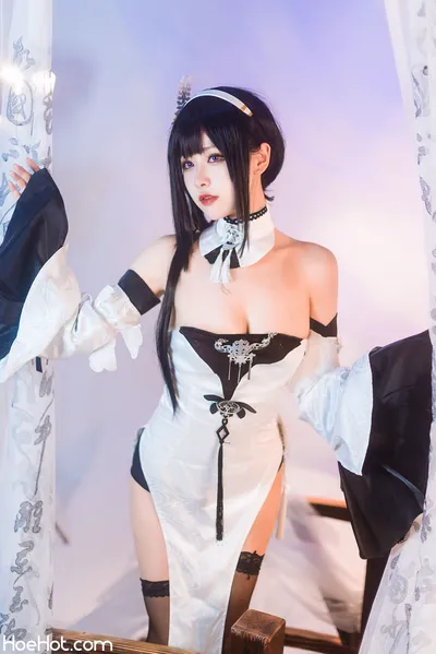 [Momoko葵葵]碧蓝航线镇海 默认皮肤＆奇奢花苑 nude cosplay leaked 178265