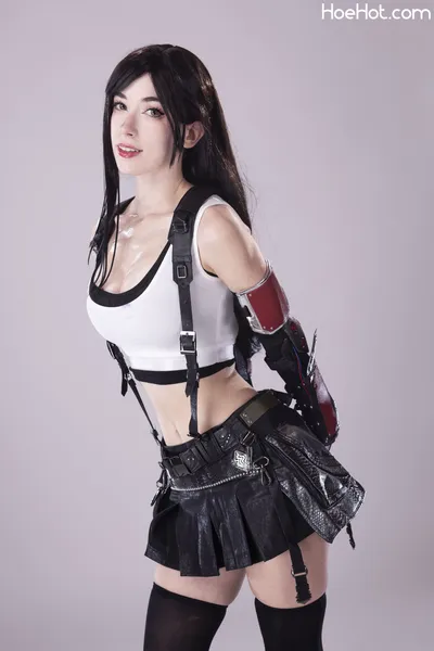 Morgan Le Foy - Tifa nude cosplay leaked 52795