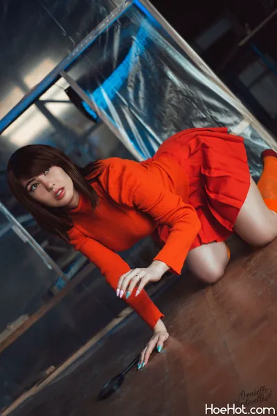 Danielle Vedovelli - Velma Dinkley nude cosplay leaked 78009