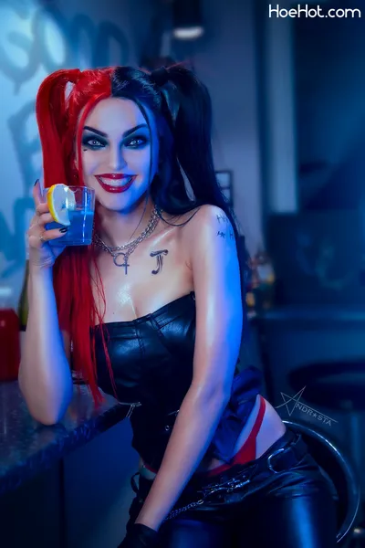 Andrasta - Harley Quinn Bad Girl in the Bar nude cosplay leaked 580862