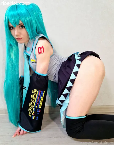 Webtolove - Miku nude cosplay leaked 61700