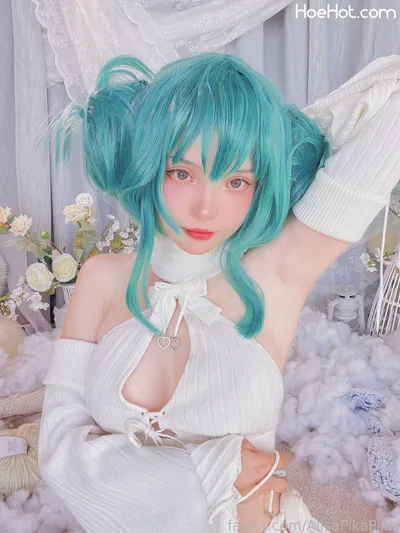 Rocksy Light - Miku nude cosplay leaked 60130