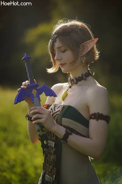 Ella Freya - Princess Zelda nude cosplay leaked 140938