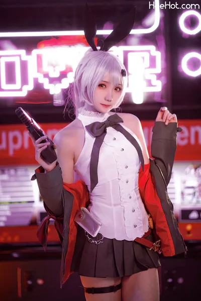 瓜希酱 - Five-seveN (Girls Frontline) nude cosplay leaked 325285