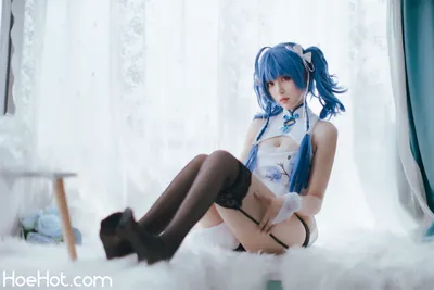 轩萧学姐 -圣路易斯旗袍 nude cosplay leaked 360220