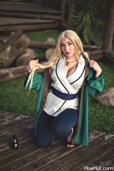 Danielle Vedovelli - Tsunade nude cosplay leaked 158235