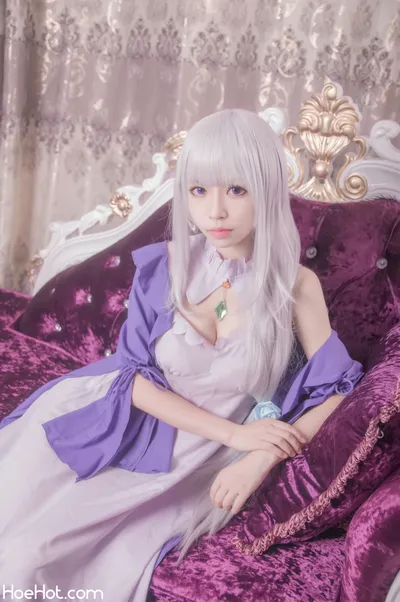 白易子教主 - Emilia nude cosplay leaked 480417