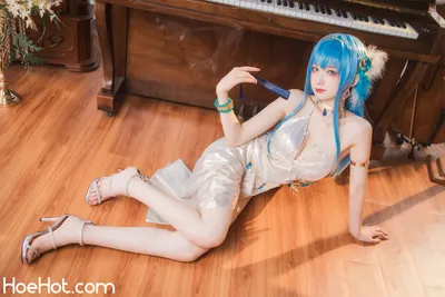 封疆疆v- Helen(Nikke) nude cosplay leaked 239664