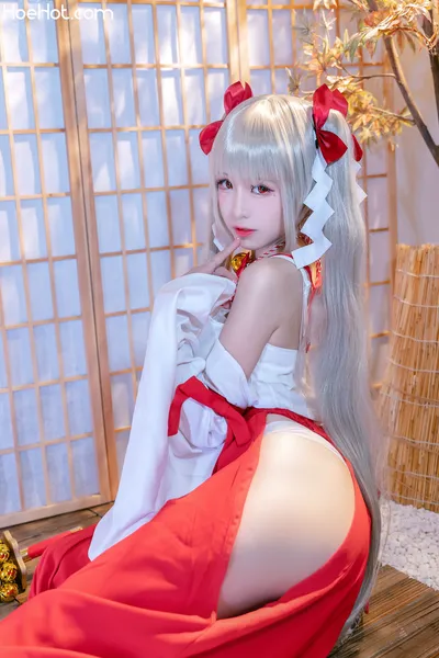 miko酱ww - 可畏巫女 nude cosplay leaked 429310