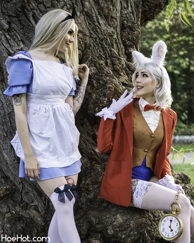 Luxlo - Alice and the White Rabbit nude cosplay leaked 201231