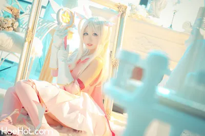 猫君君MaoJun - 魔法少女伊莉雅 nude cosplay leaked 72175