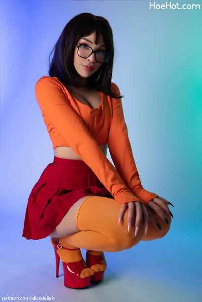 Alice Delish - Velma Dinkley nude cosplay leaked 400166