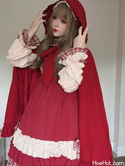 Satin Stars - Red Riding Hood nude cosplay leaked 251692