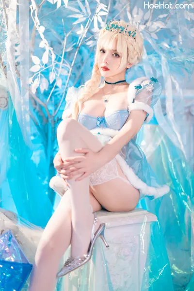 雯妹 冰雪 nude cosplay leaked 440864