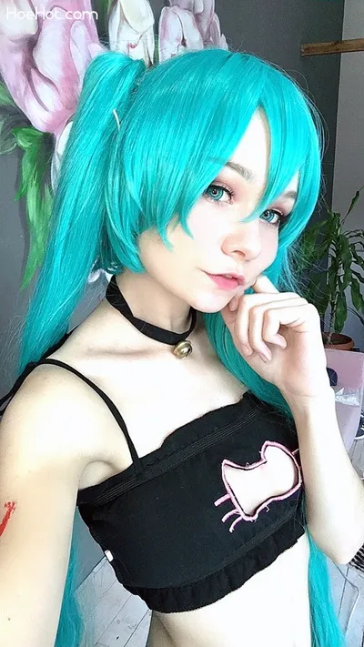 Penkarui - Miku Lingerie nude cosplay leaked 465054