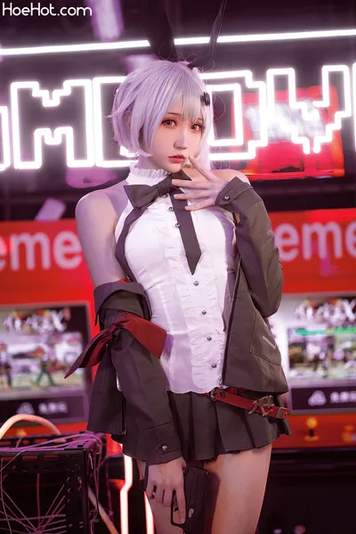 瓜希酱 - Five-seveN (Girls Frontline) nude cosplay leaked 325294