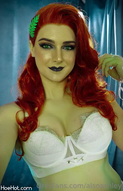 Ashley Barron - Poison Ivy bride nude cosplay leaked 224607