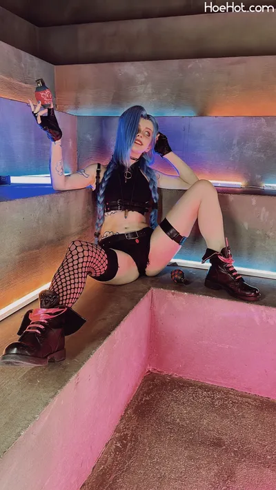 Aleksandra Bodler / Caterpillarcos - Jinx nude cosplay leaked 497550