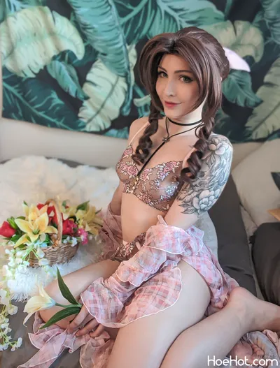 Luxlo - Aerith nude cosplay leaked 203518