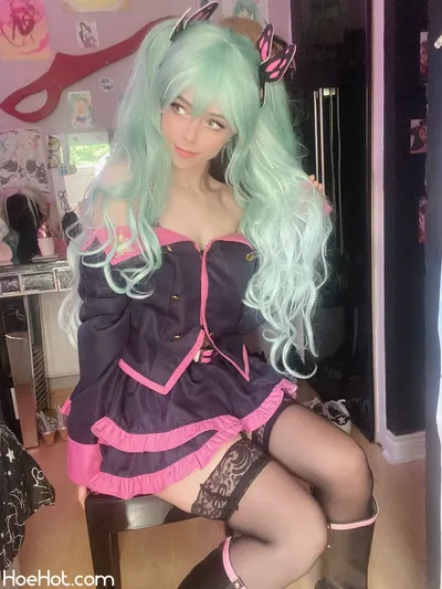 Kitsukanna - Sweet Devil Miku nude cosplay leaked 337181