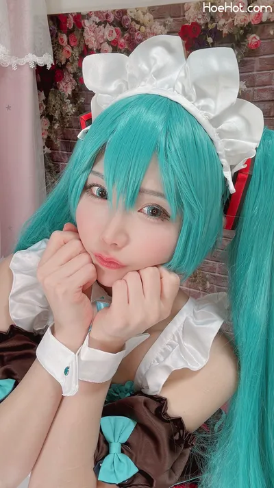 Kururun Kurasaka - Maid Miku nude cosplay leaked 47441