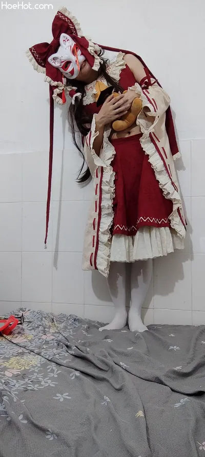 my qq group friend cosplay reimu hakurei （crossdressing） nude cosplay leaked 620101