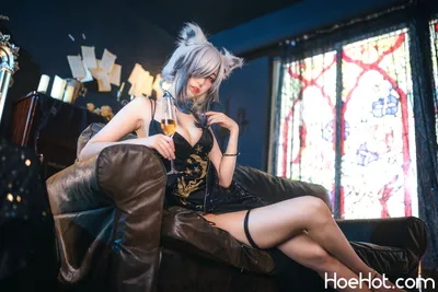 周叽是可爱兔兔 Vol.007 一周年礼服 nude cosplay leaked 627437