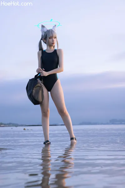 G44不会受伤 - Shiroko Sunaookami Swimsuit nude cosplay leaked 333732