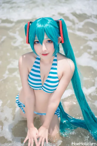 Lightcos - Miku Bikini nude cosplay leaked 323641