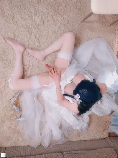 Wildhoney - Taihou Wedding nude cosplay leaked 24003