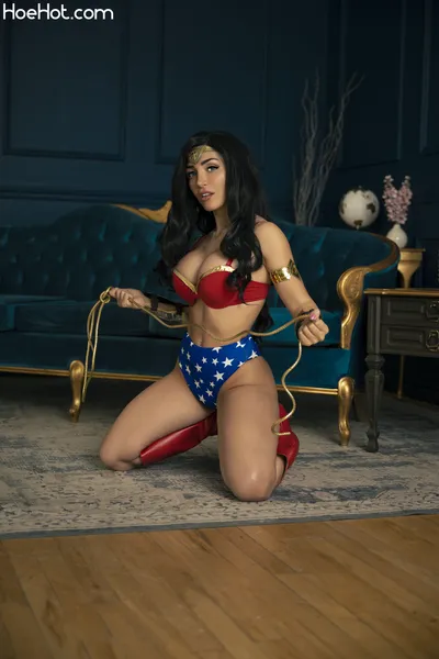 Lisa Mancini - Wonder Woman nude cosplay leaked 172399