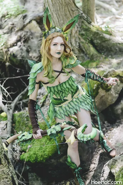 Luxlo - Leafeon nude cosplay leaked 611596