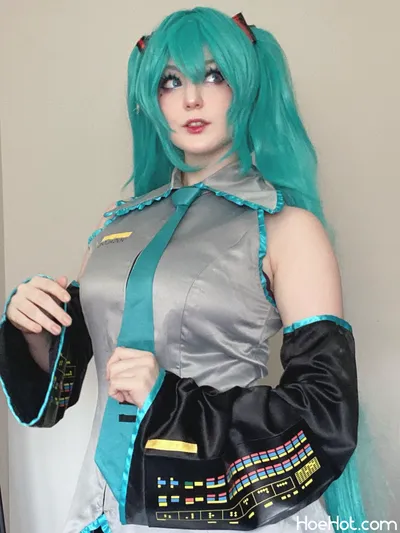 Satin Stars - Hatsune Miku nude cosplay leaked 224698