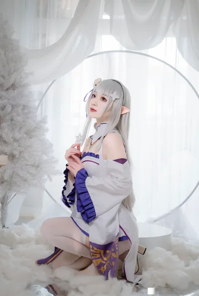 桃墨公子 - 艾米莉亚 nude cosplay leaked 23617