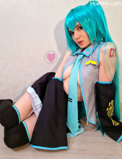 Webtolove - Miku nude cosplay leaked 61680