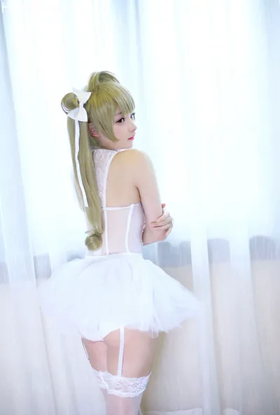 [Alice cosplay group]Haoge Minami Kotori nude cosplay leaked 364501