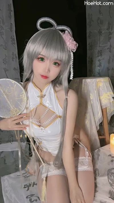 miko酱ww - 洛天依旗袍 nude cosplay leaked 287962