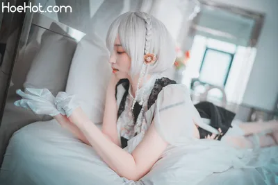 [DJAWA] Bambi - Azur Lane HMS Sirius nude cosplay leaked 573698