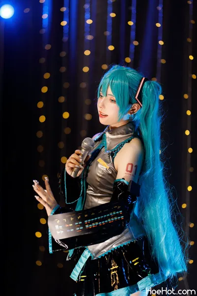 Saya Scarlet - Miku nude cosplay leaked 375544