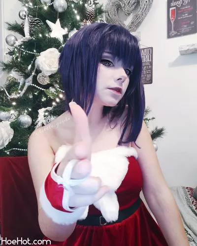 Little Giuli - Xmas Motoko nude cosplay leaked 59804