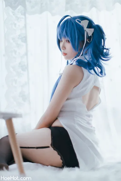 轩萧学姐 -圣路易斯旗袍 nude cosplay leaked 360223