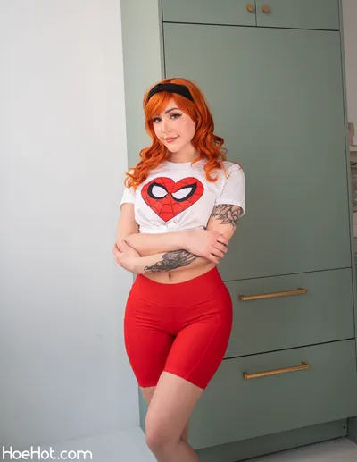 Luxlo - Mary Jane yoga nude cosplay leaked 200224