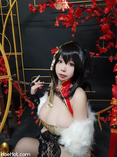 无颜小天使 碧蓝航线 大凤红旗袍 nude cosplay leaked 383685