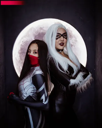 Yesyamcos - Christmas Silk and Black Cat's profile image