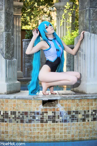 KQ-Kawaii Queentsun - Miku Swimsuit nude cosplay leaked 96553