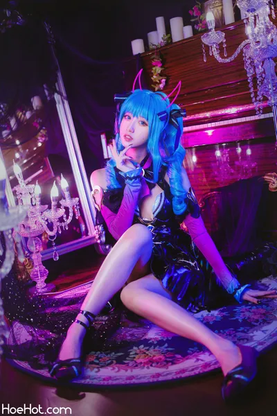 木绵绵OwO – 初音未来小恶魔 nude cosplay leaked 526768