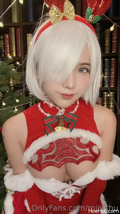 Minichu - 2B Xmas nude cosplay leaked 371610